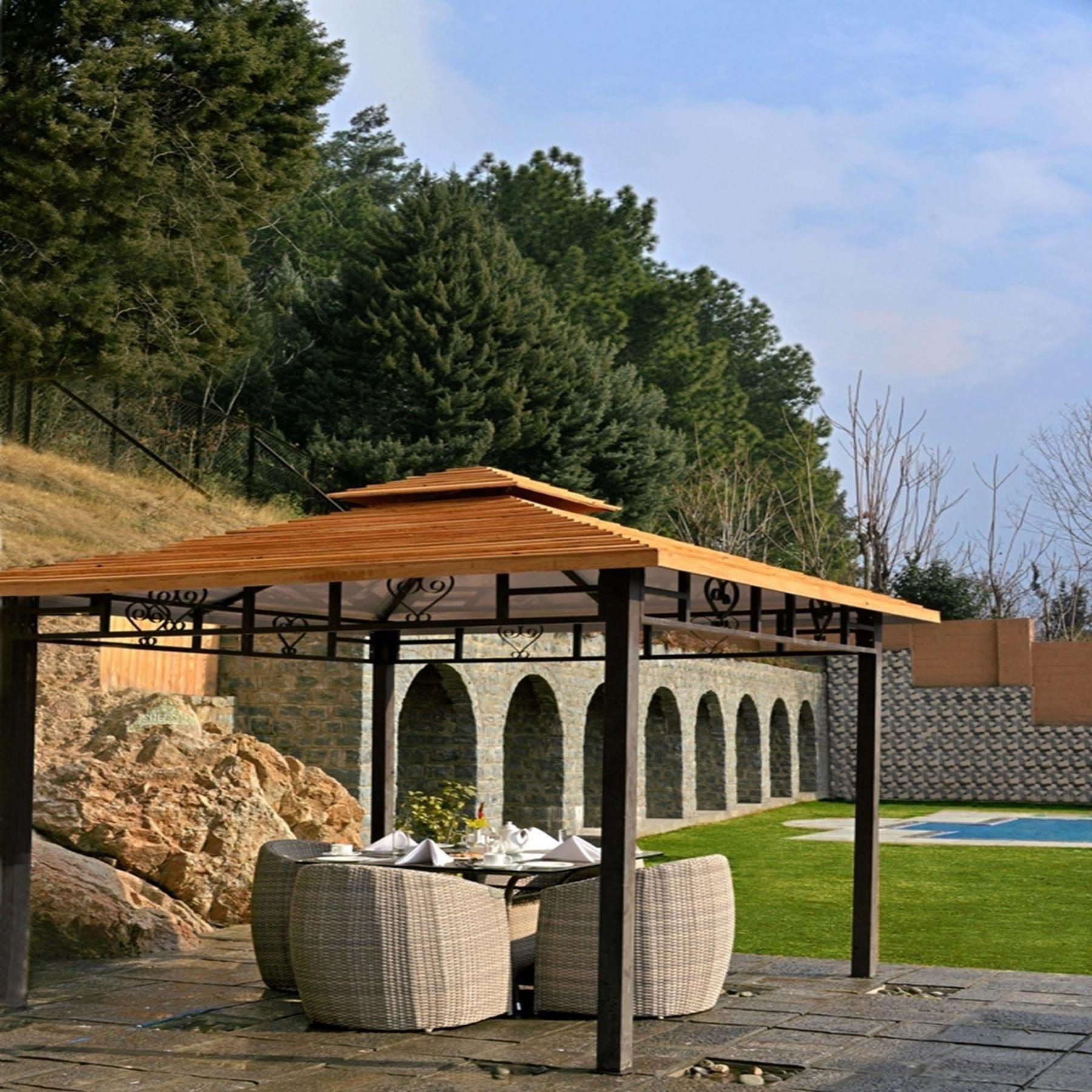 Golden Tulip Srinagar Hotel Kültér fotó